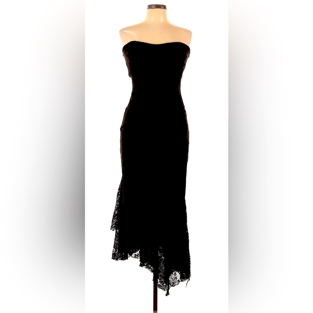 LIKE NEW! Nicole Miller size 4 development dress